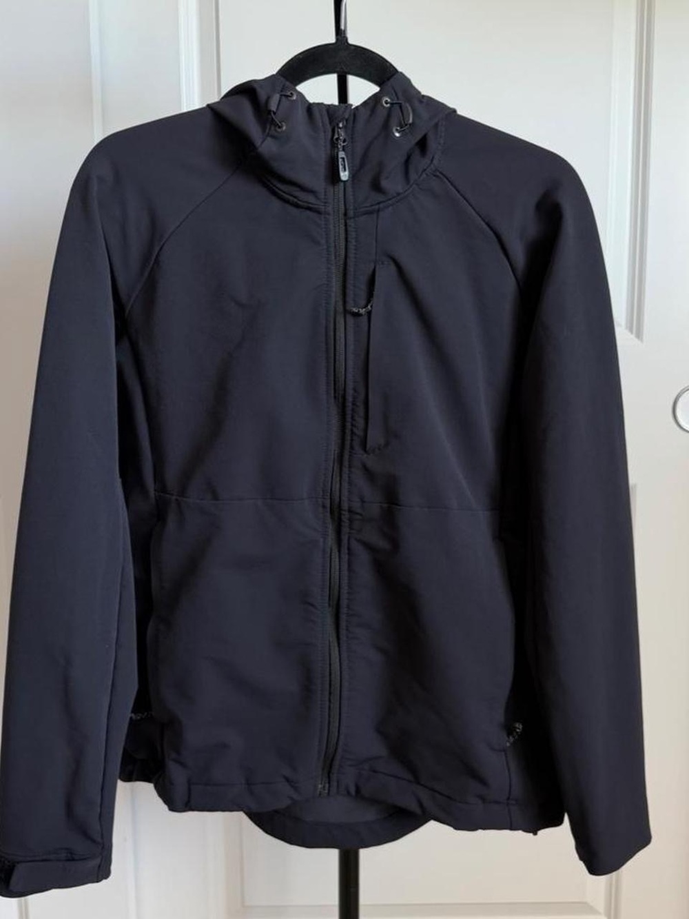 Women’s Black Hooded Softshell Jacket - Lightweight Zip-Up